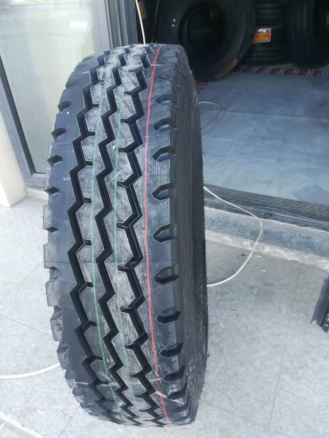 浩陆1200r20轮胎 12r22.5真空胎载重汽车货车卡车轮胎1100r20轮胎