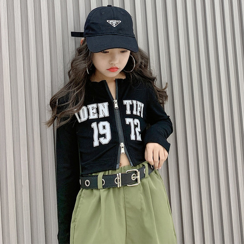 Girls' suit, autumn 2024 new style, fashionable and trendy for older children, student girls' internet-famous street-style cargo pants, sports.