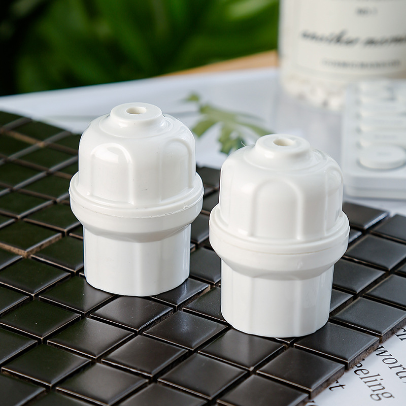 E27 Screw-in Spiral Ceramic Socket Pendant Screw-in Ceramic Socket for E27 Base Temperature E27 Screw-in Socket