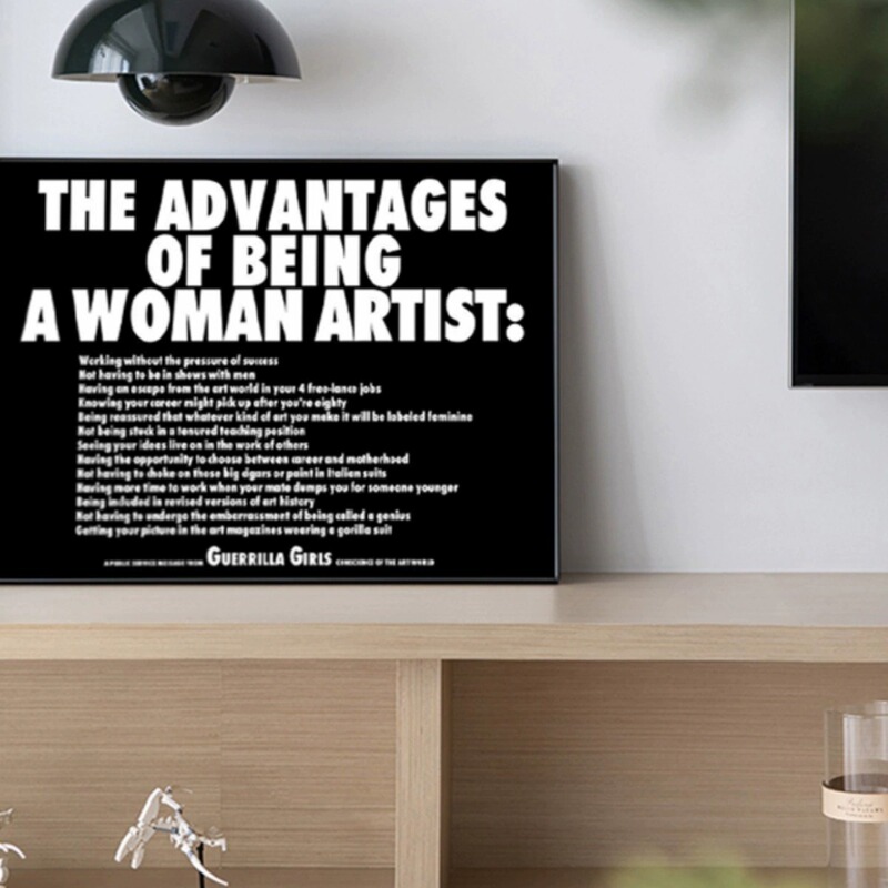 Female artist's monologue Nordic ins black and white decorative painting bedroom dining room wall mural living room sofa hanging painting