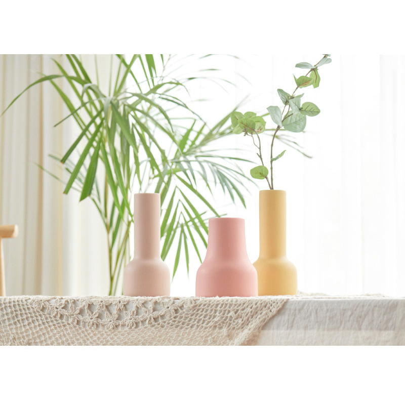 Pequeño jarrón de cerámica decoración sala de estar arreglo de flores flor seca simple colorido creativo hogar mesa de comedor decoración suave