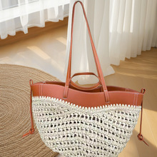 皮草合制托特包2025夏季草纸皮革拼接通勤海边度假风手提单肩沙滩