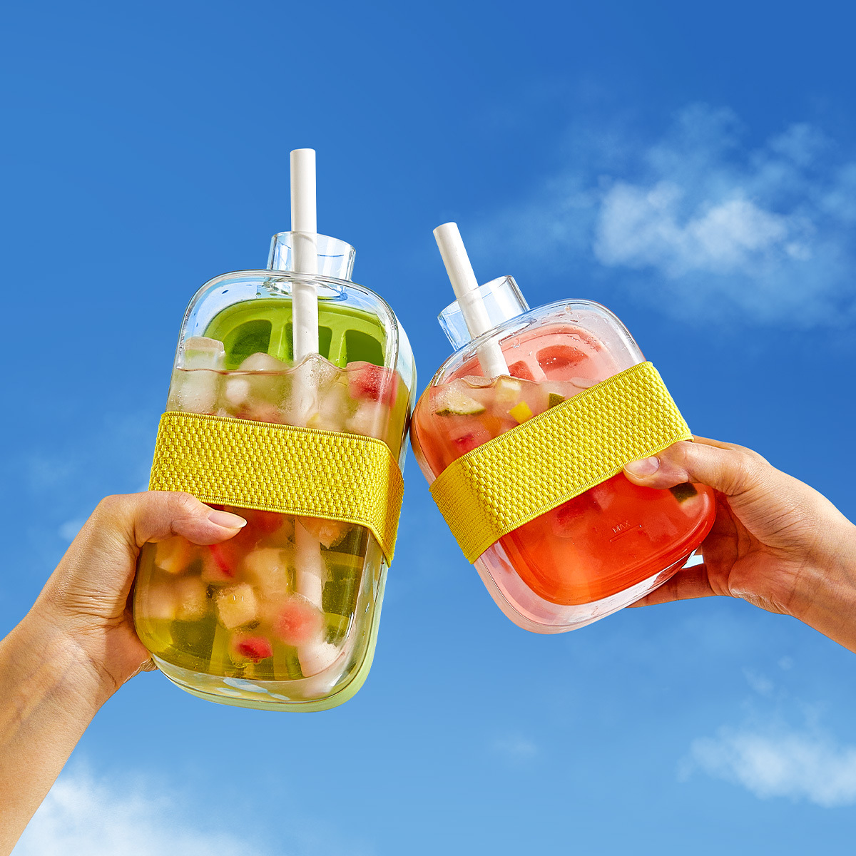 COOL冰格模具食品级家用外带冰格制冰盒高颜值吸管杯按压脱冰冰壶