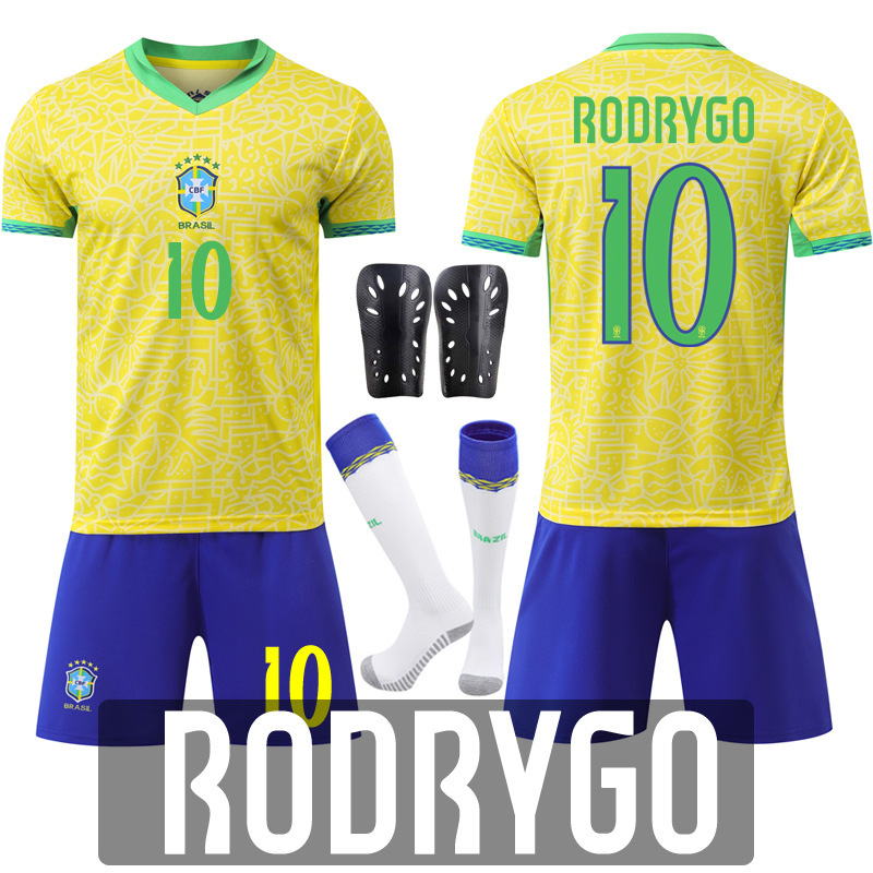 Rodri 10 con calcetines + equipo de protección