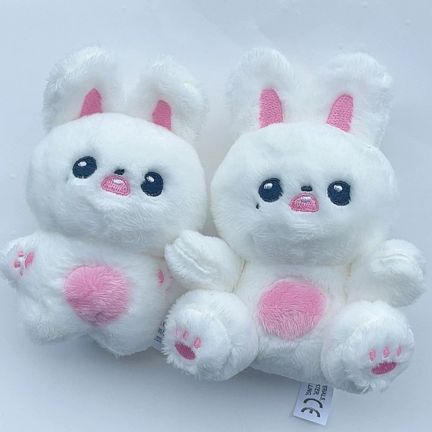 Кроличья фигурка WONYOUNG Zhang Yuanying BunnyNYONG, сидящий, чтобы помочь вам выиграть станцию, выиграть брелок-домик-кукла