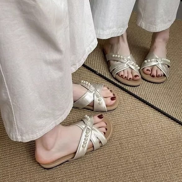 Super Soft Beaded Sandals for Women 2025 New Summer Style Soft-Soled Comfortable Slippers to Wear with Skirts for Vacation and Beach Wear