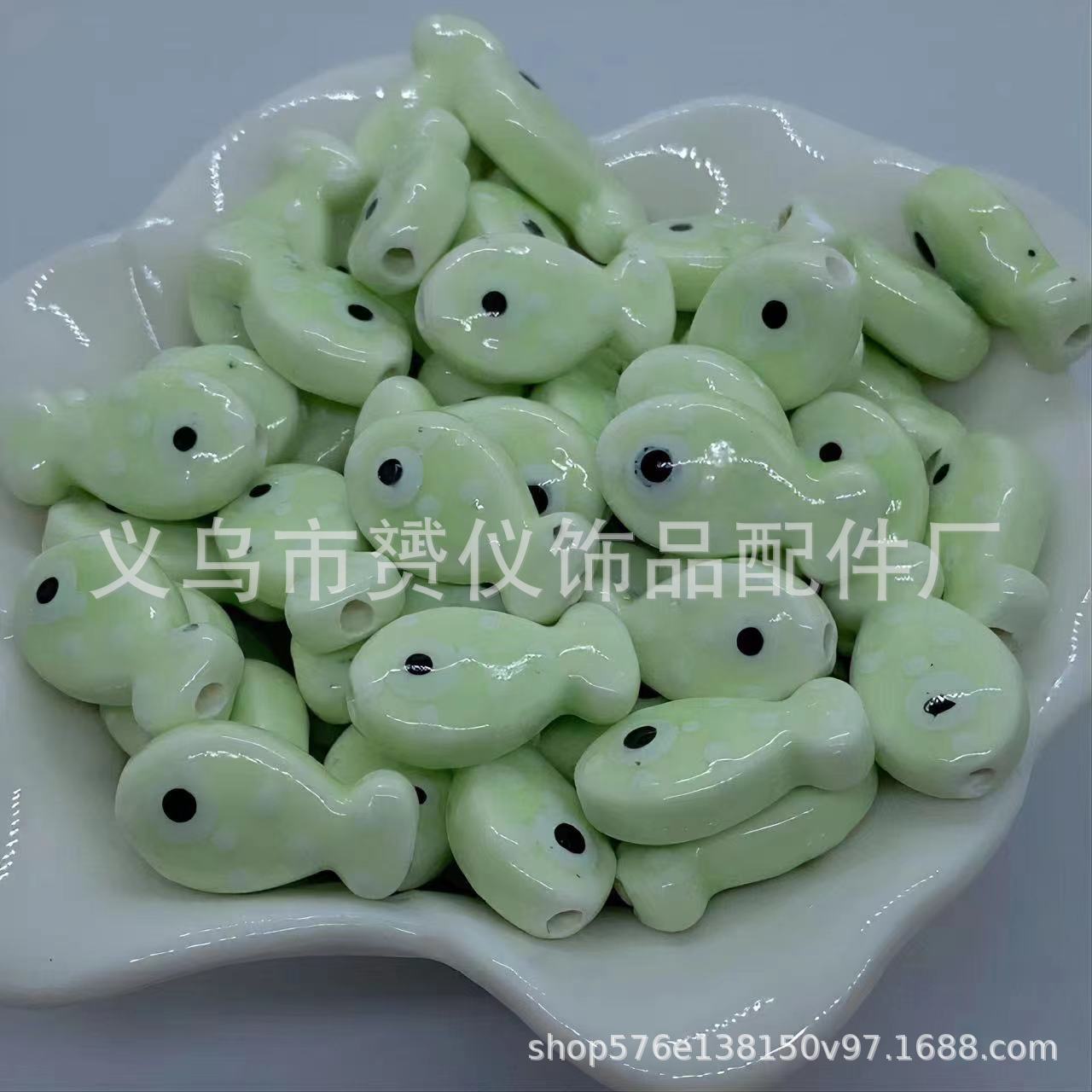 Cuentas de cerámica con diseño de peces, cuentas sueltas, cuentas para hilo, cuentas pintadas a mano, collar hecho a mano, pulsera, accesorios de bricolaje, accesorios de Yiwu