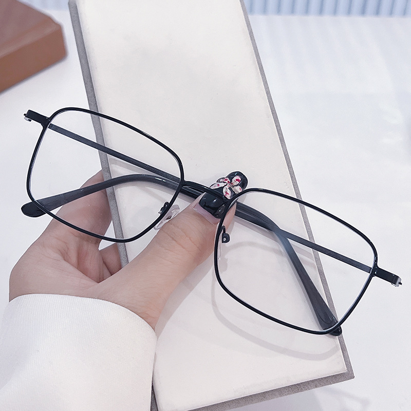 斯文金糸メガネ男型顕顔小金属細枠変色平光鏡ins高顔値近視眼鏡枠