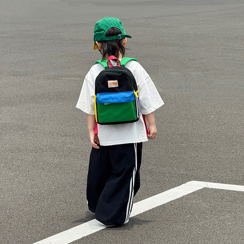 Mochila escolar de jardín de infantes para estudiantes de escuela primaria, moda a rayas, color occidental, mochila para niños y niñas, nueva mochila para niños transfronteriza