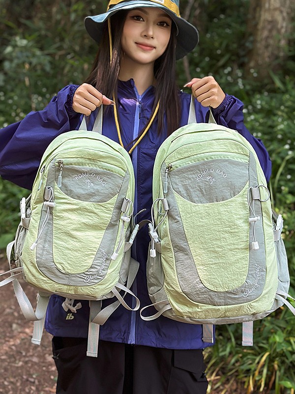 New Style Outdoor Sports Hiking and Mountaineering Bag, Fashionable Patchwork Couple's Backpack, Lightweight Travel Portable Backpack