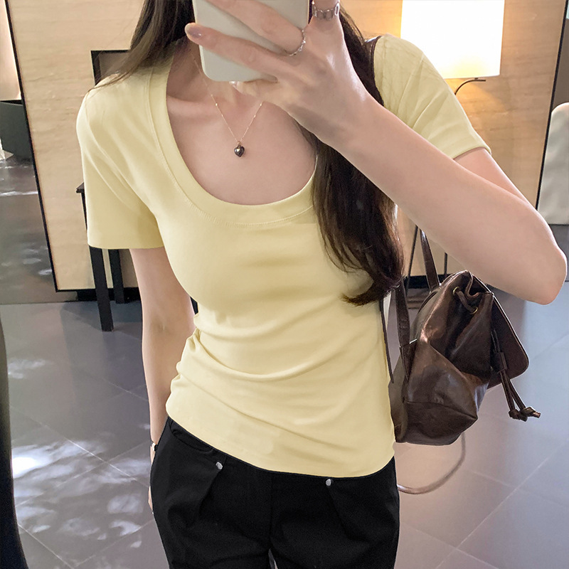 Bright Yellow U-Neck T-Shirt with Exposed Collarbone, Slim Fit, Pure and Alluring Style, Short-Sleeve Top for Women, Summer 2026