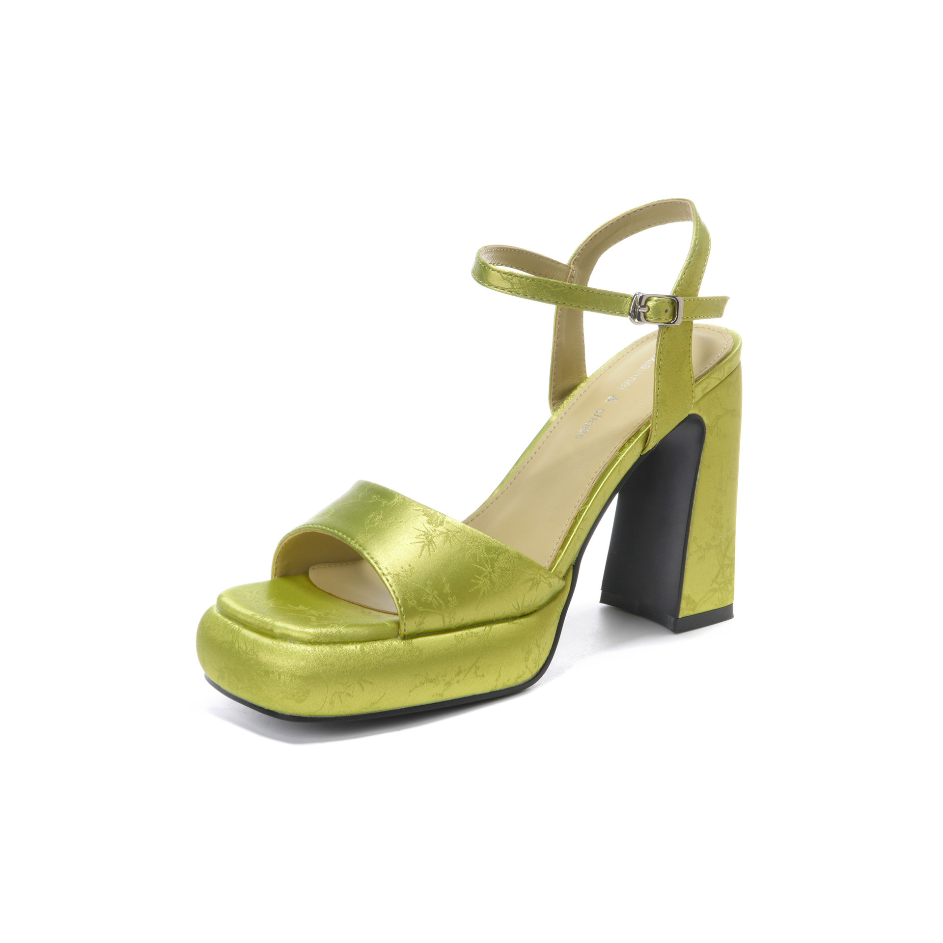 Y620-3 Open-Toe Sandals Waterproof Platform Chunky Heel Embroidered Cheongsam Banquet High Heels New Chinese Style_voghion.com