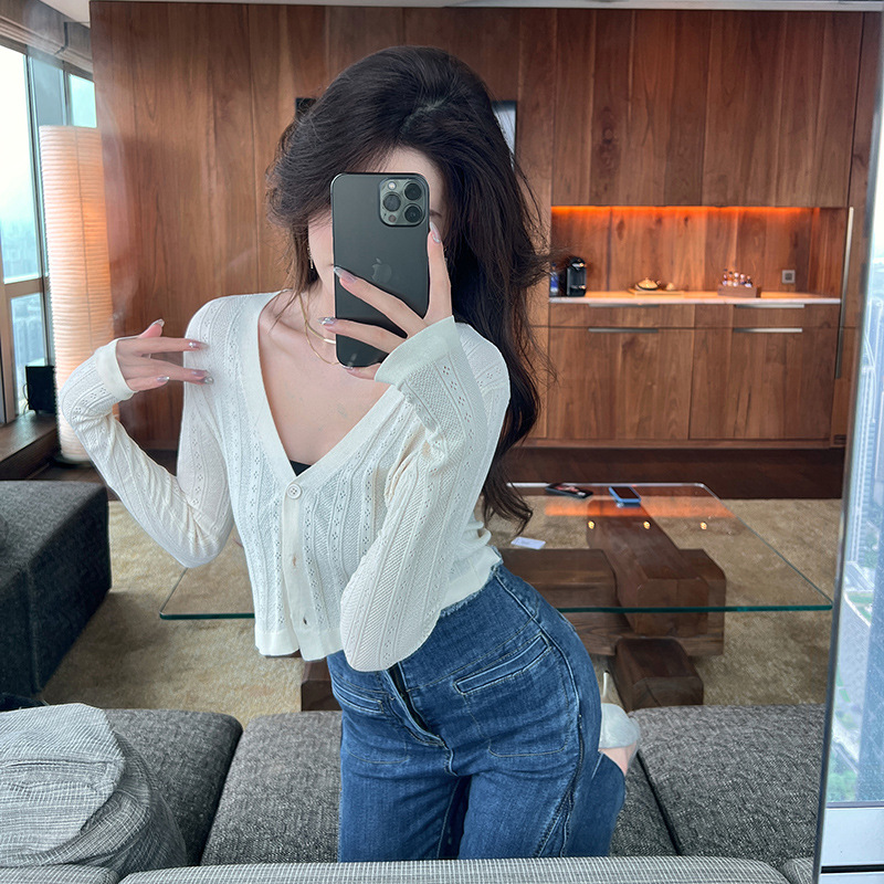 Áo cardigan nữ dệt kim mỏng chống nắng, tay ngắn, dáng suông, phối khăn choàng — Màu đen