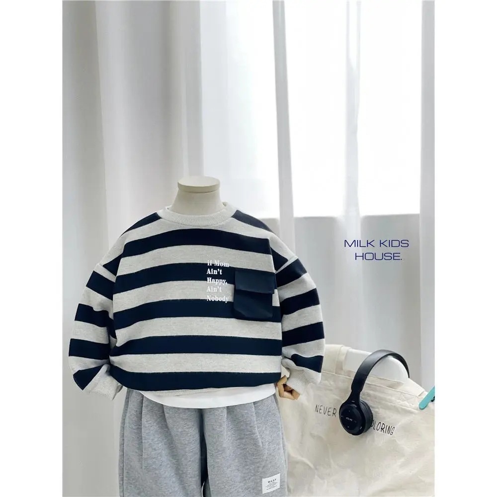 Boys' fleece sweatshirt 2023 autumn and winter children's one-piece fleece thickened striped sweatshirt baby Korean style pullover top