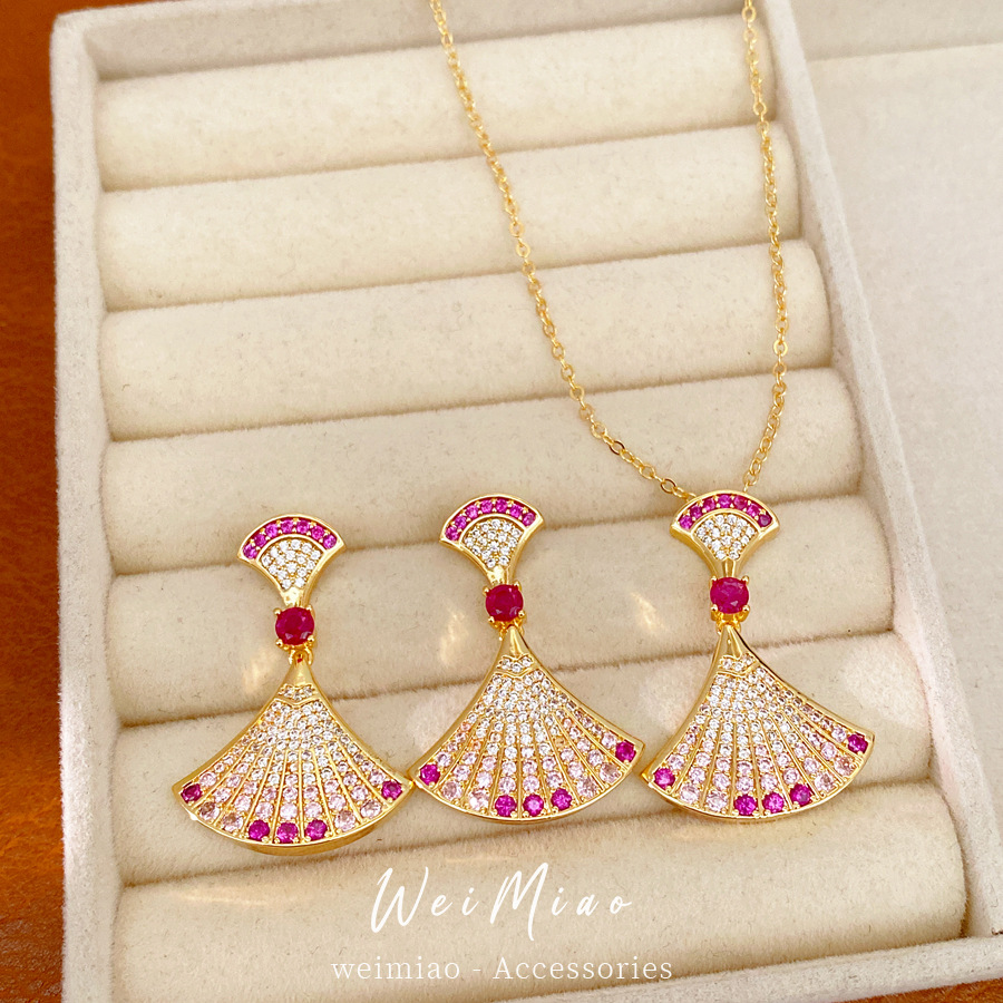Collar de ventilador de piedra de oro real, lujo ligero, nicho de alta calidad, collar de clavícula, exquisita personalidad, conjunto de joyas de moda