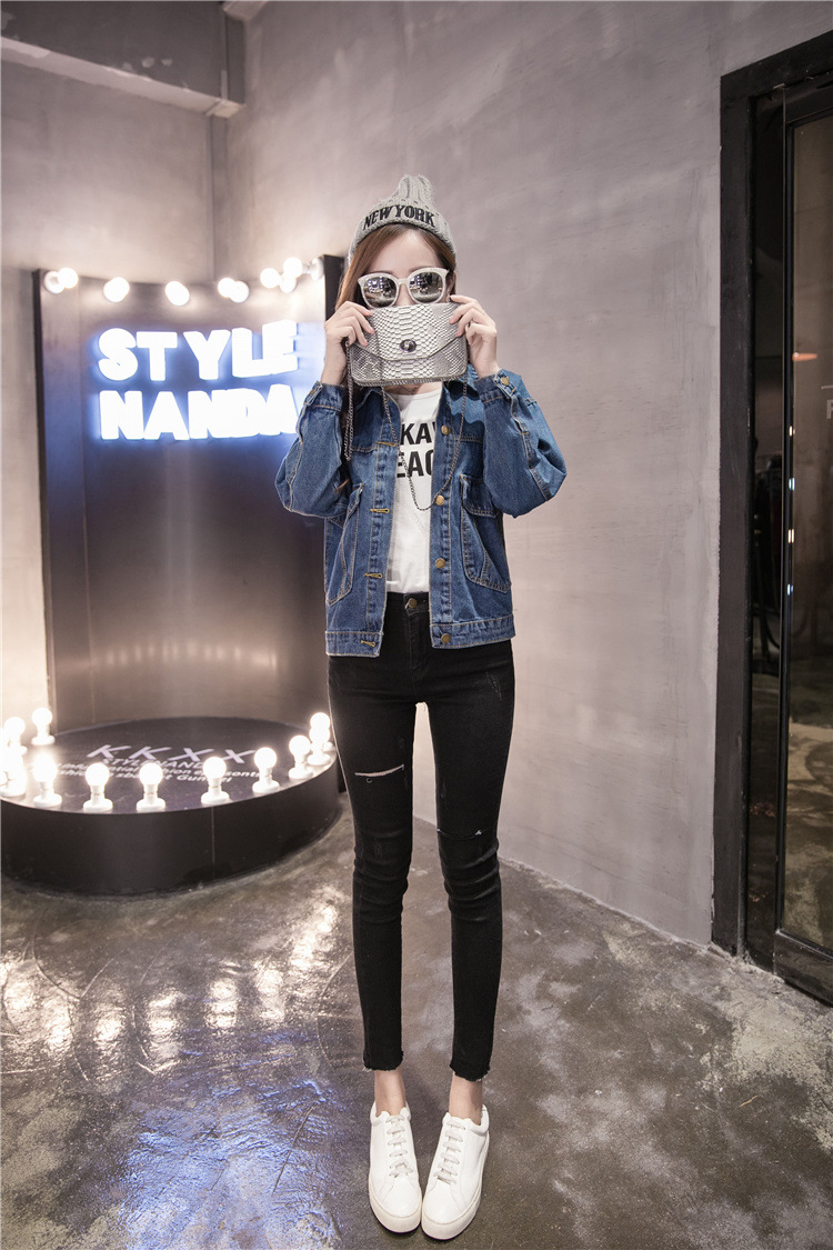 595g Weight Denim Jacket Outerwear Type Long Sleeve Sleeve Length Single Breasted Placket Type Denim Fabric Type Regular Top Length Coat Tops Type Casual, Daily Occasion Turndown, Hooded Neckline Loose Fit Type Color Block Pattern Spring, Autumn Season Women's Gender Printing Design Streetwear Style Women's Streetwear Color Block Printing Single Breasted Coat Denim Jacket 27