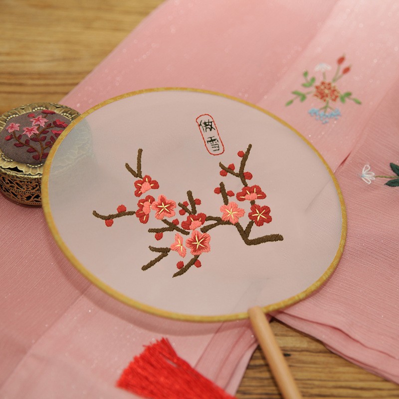 Bordado DIY hecho a mano Lu Bordado producción ventilador material paquete antiguo estilo organza translúcido principiante bordado de doble cara