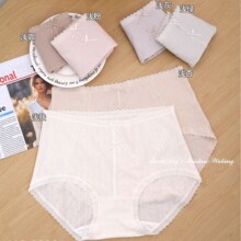 ��С��2333��˿�������������������������׷�����Ůʿ�������ǿ�