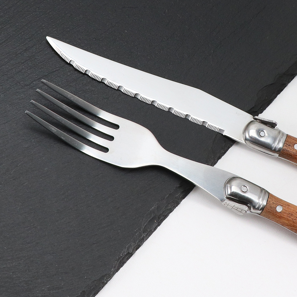 Comercio exterior mango de madera filete de acero inoxidable cuchillo tenedor cuchara juego de vajilla cuchara cuchara cuchara cuchara cuchara de sopa carne cortada cuchillo especial para comida occidental