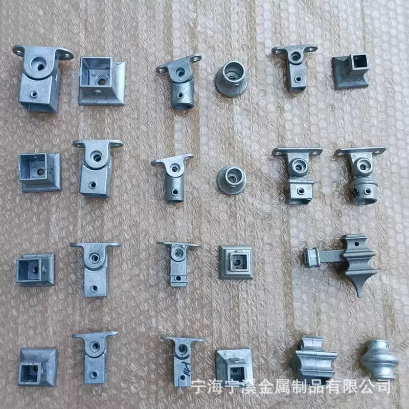 厂家批发铁艺楼梯立柱铝配件围护栏杆头侧装斜坡底座摇头铝毛坯件