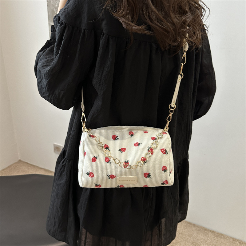 Korean version Instagram fashion cute girl pillow bag 2024 summer new simple casual corduroy single shoulder diagonal_voghion.com