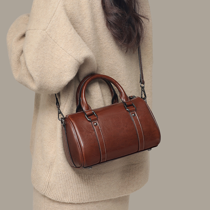 Women's Handbags 2025 New Arrival Autumn Winter Genuine Leather Shoulder Tote Bag Fashion Versatile Boston Crossbody Pillow Bag - Thumbnail 2