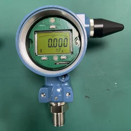 压力变送器;温湿度变送器;液位变送器
