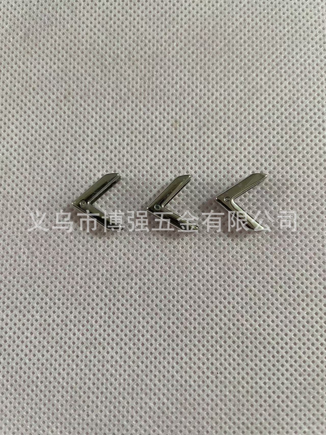 4ddc51e0-7060-4b6d-bdcc-975dd2