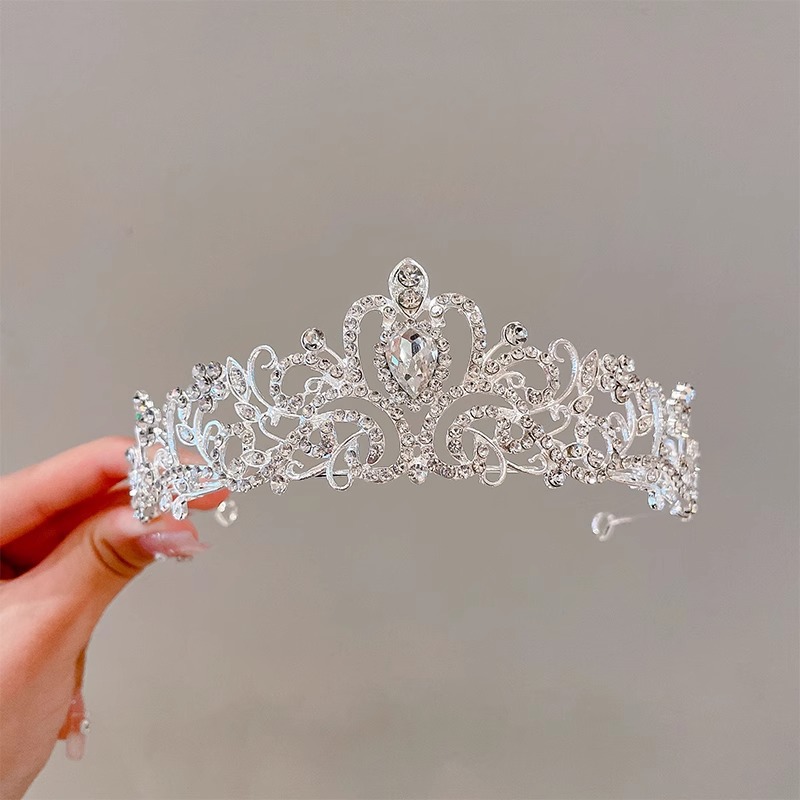 Princesa corona diadema diadema de diamantes de imitación de sentido avanzado niña 18 años ceremonia de mayoría de edad tarjeta de cumpleaños tocado de sentido ambiente