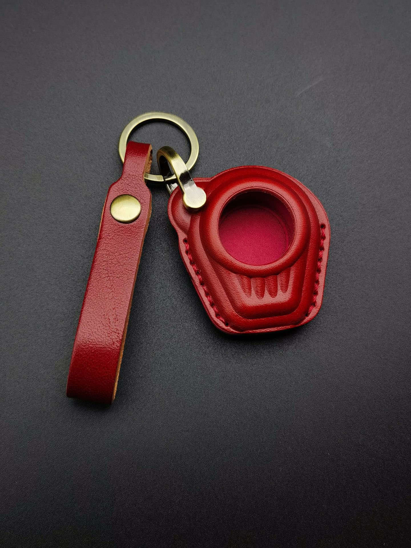 Suitable for Zongshen Yomi Little Bear Dundun Motorcycle Key Cover Bubble Zs125-5A Cowhide Key Bag Buckle