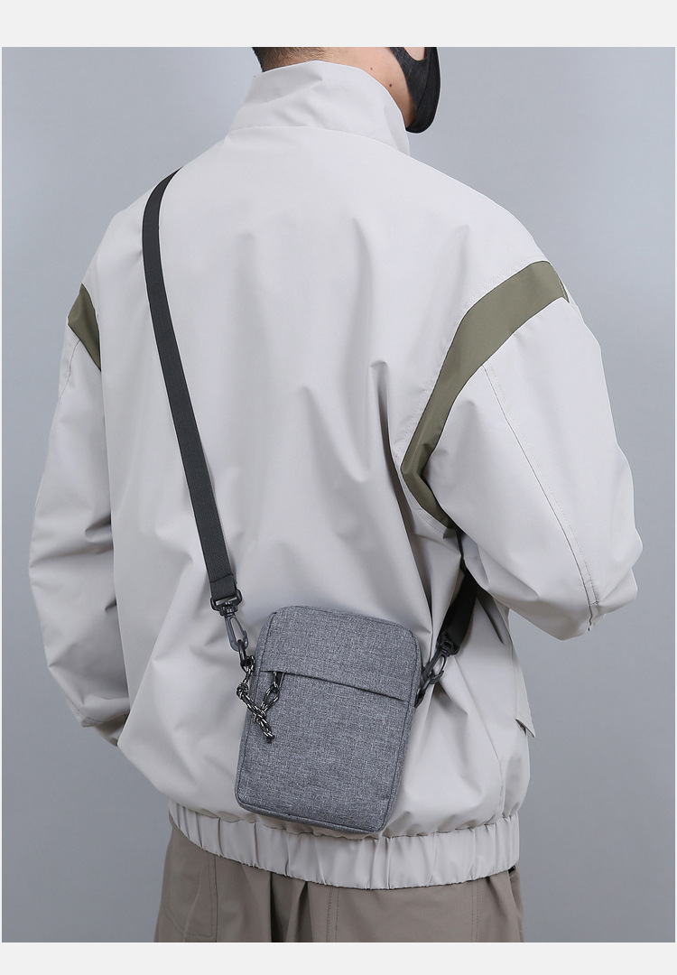 Men's Solid Color Oxford Cloth Zipper Crossbody Bag display picture 10