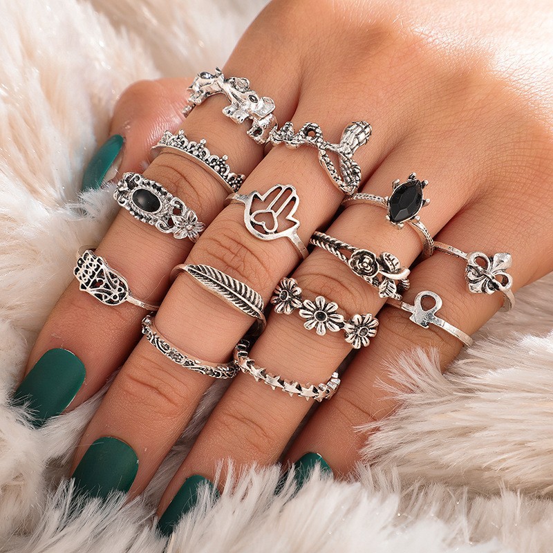 Stackable Plain Band And Tiny Cubic Zirconia Ring Set In Minimalist European Style. Perfect For Work, Daily And Casual Wear. Hypoallergenic And Tarnis_voghion.com