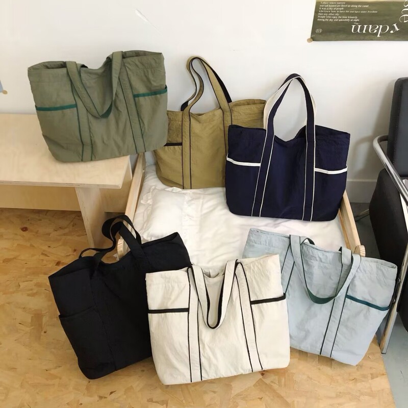 Lulu-Style Canvas Bag, Hand-Held Underarm Tote Bag, Japanese Niche Design, Simple and Large-Capacity Crossbody Bag for Outings Lulu-Style Canvas Bag, Hand-Held Underarm Tote Bag, Japanese Niche Design, Simple and Large-Capacity Crossbody Bag for Outings