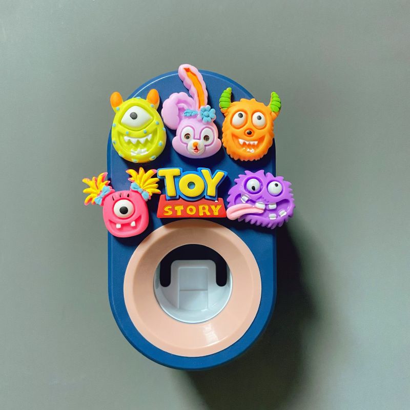 Automático de pasta de dientes exprimidor de dibujos animados de los niños lindo Punch-libre almacenamiento rack clip de pasta de dientes exprimidor diario diverso suministro