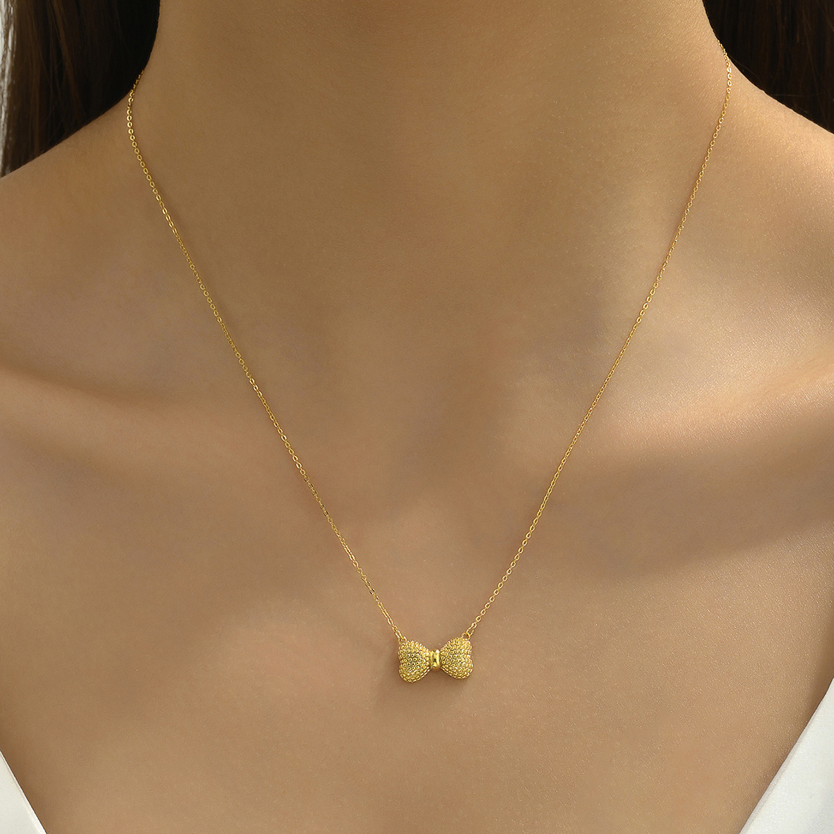 Simple Style Classic Style Bow Knot Alloy Copper Plating Gold Plated Women's Pendant Necklace display picture 1