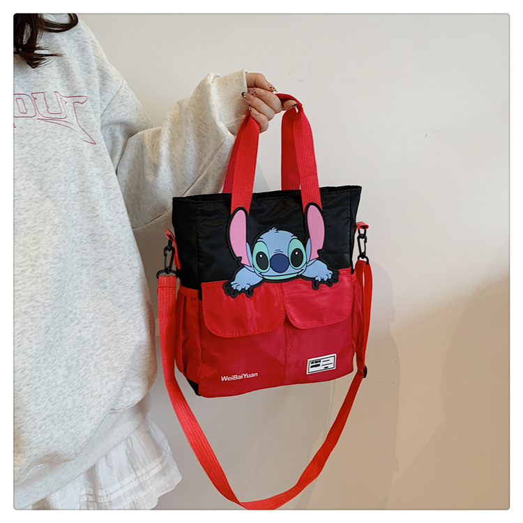 A new, versatile, large-capacity single-shoulder crossbody bag with a cute and girlish heart for student tutoring in the Korean version of Instagram undefined