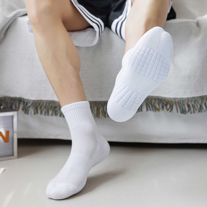 Black and White Men's Socks Towel Bottom Thickened Sweat-Absorbing Breathable Mid-Socks Basketball Sports Solid Color Men's and Women's Running Socks