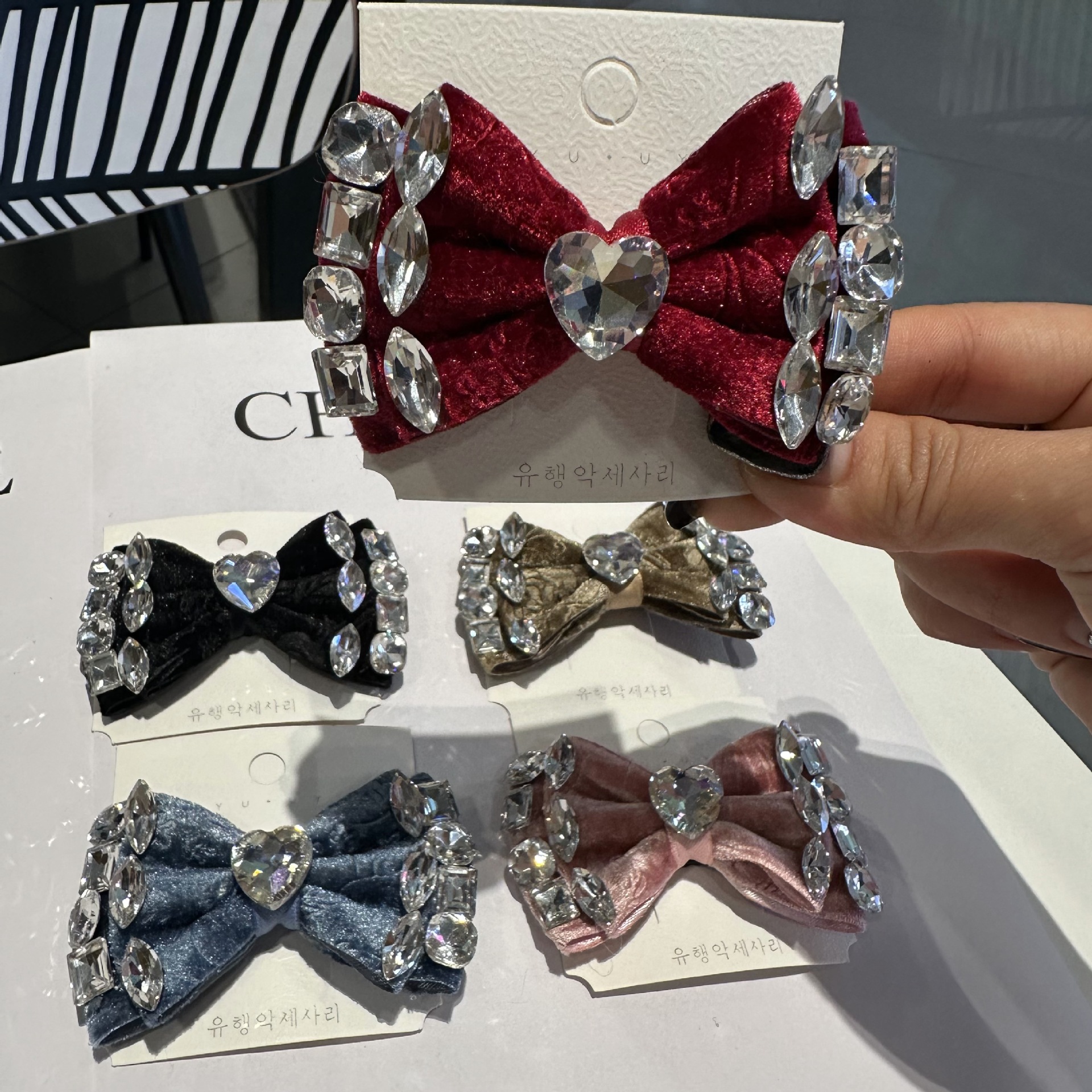 蕾絲氣質復古金絲絨蝴蝶結法式鴨嘴夾少女頭飾簡約時尚通勤OL髮飾