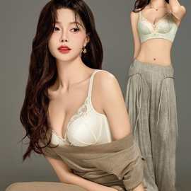 纯欲性感蕾丝轻奢缎面掌托式聚拢杯小胸显大无痕侧收美背塑型文胸