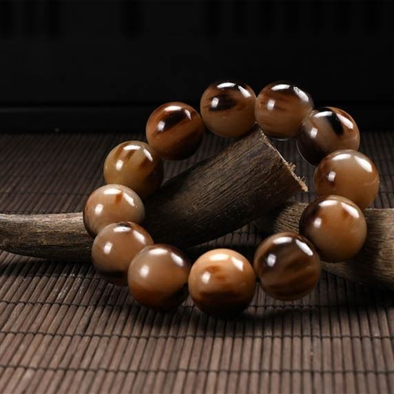 Xizang Natural Xizang Pure Yak Horn Bracelet Red and Black Flower with Bloodshot Text Play Buddha Bead Bracelet Bodhi Star Moon Red Sandalwood