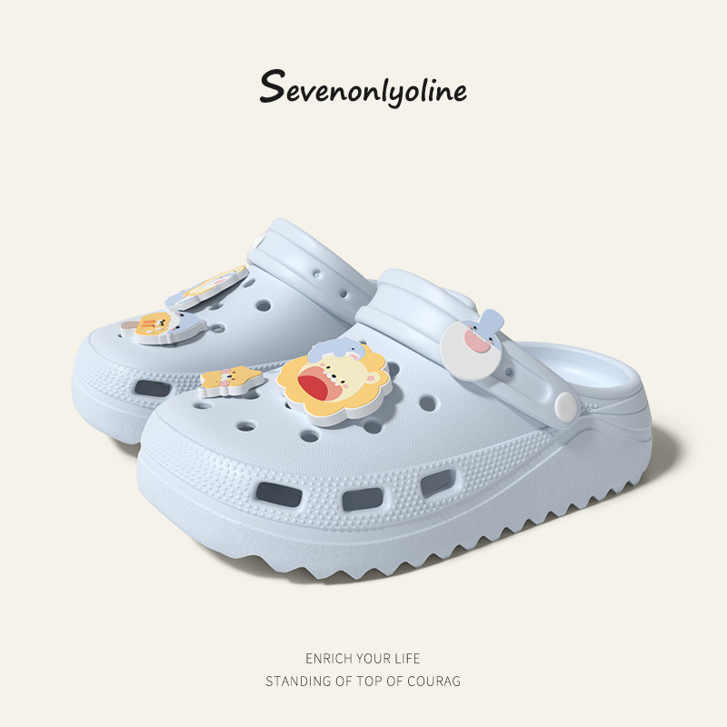 Children's Summer Casual Clogs, Cute Cartoon Lightweight, Medium and Large Girls' Home Outdoor Anti-Collision Toe Strap Shoes