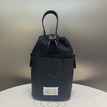 ��ƤŮС2025ܛƤС���p��Ů���¿����ţƤ�������μ�б��ˮͰ��