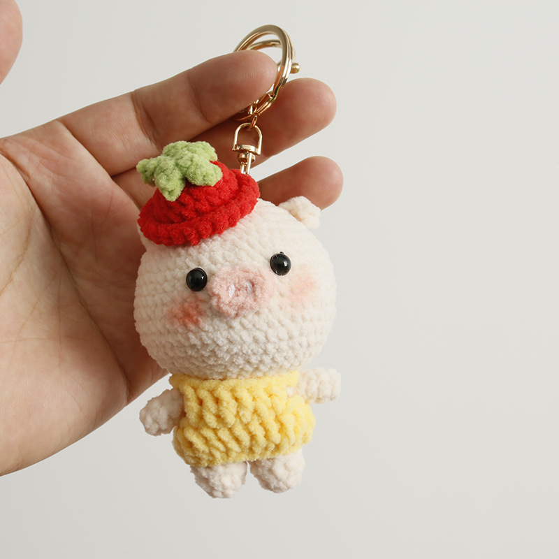 Caricatura encantadora tejida a mano conejo colgante lindo pequeño animal hermoso colgante gancho tejido cerdo grande