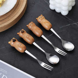 创意可爱卡通小熊水果叉勺套装实木柄不锈钢点心叉咖啡勺子餐具