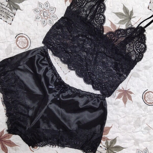 lace split underwear