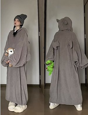 Little Devil camisón Otoño e Invierno Nuevos pijamas con Capucha forrada de lana engrosada ropa para el hogar hombres y mujeres pareja bordada suéter Suelto