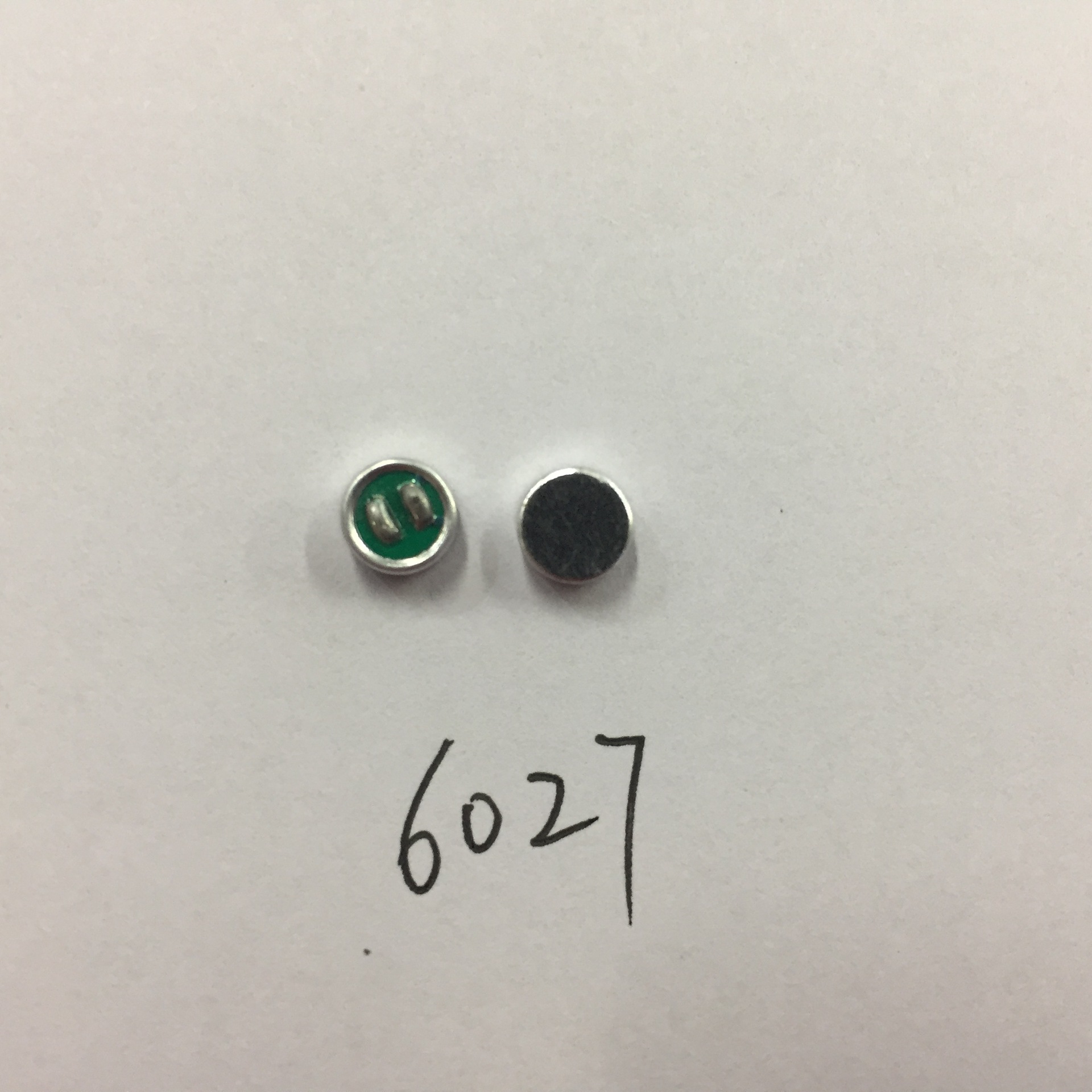 厂家生产驻极体传声器咪头6027高灵敏度电子价格低发货快