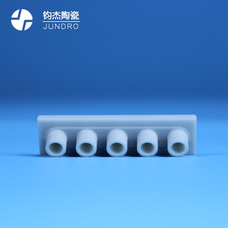 氮化铝陶瓷CNC精密加工 ALN氮化铝陶瓷 半导体陶瓷耐热基板芯片