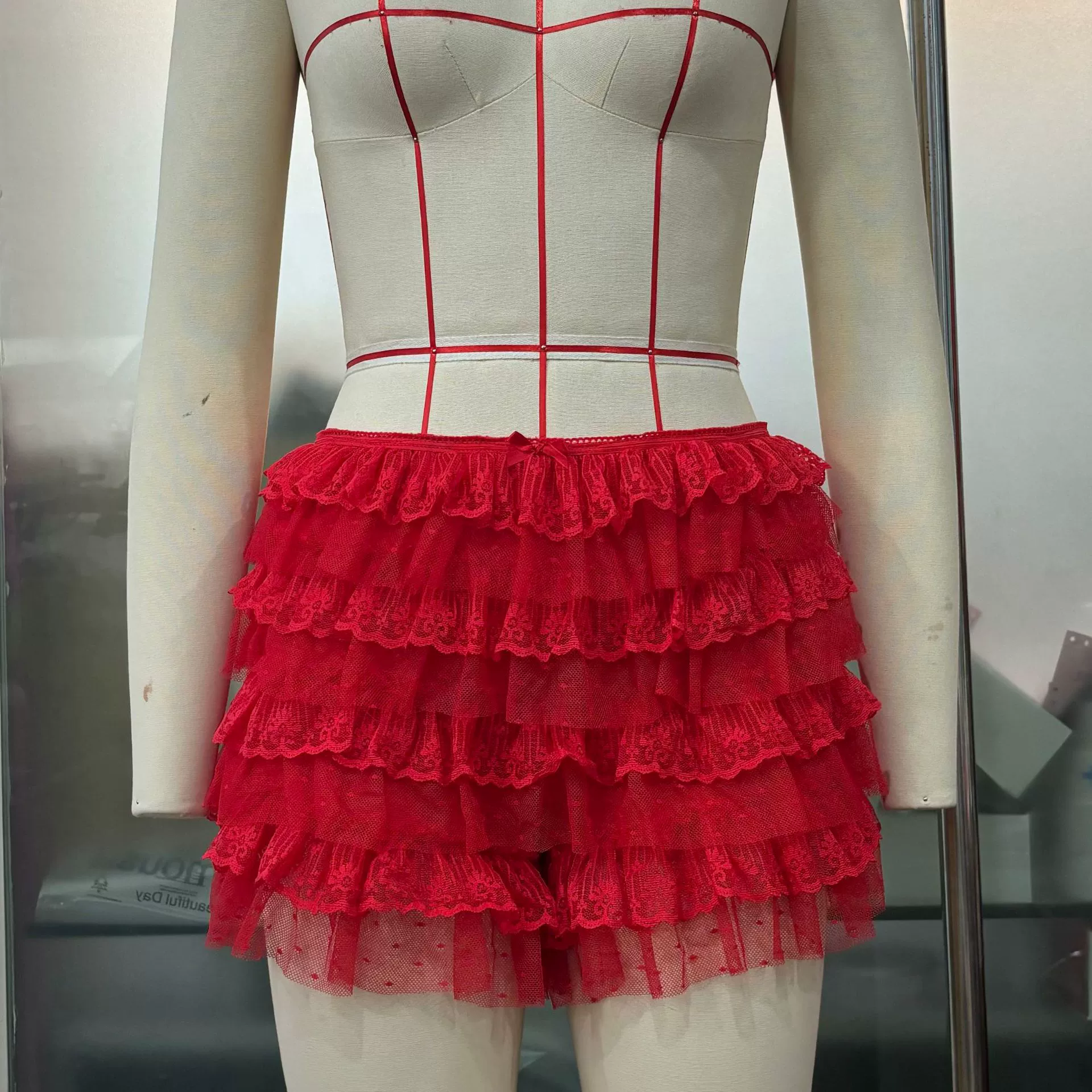 Cute trousers, sexy shorts, Lolita style, European style