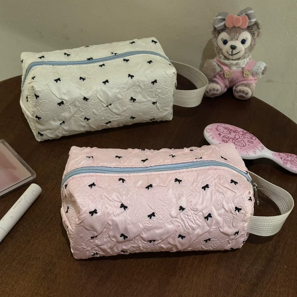 Women's New Portable Makeup Bag, Large Capacity, Stylish Pencil Case with Bow, Fresh and Simple Toiletry Storage Bag